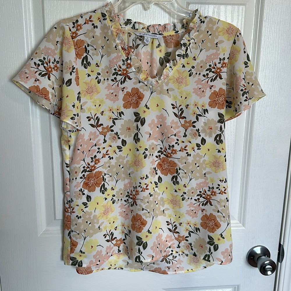 Hawthorne floral, flowy, top.